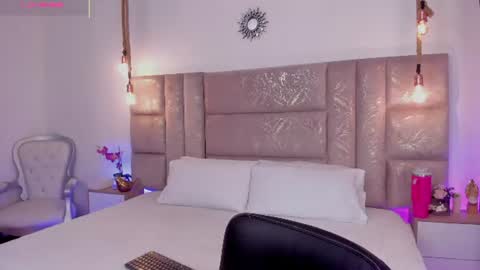 Snapshot of oriana_guzman chatting on 29, 7, 2026 Miss Guzman online show from 29, 7, 2026