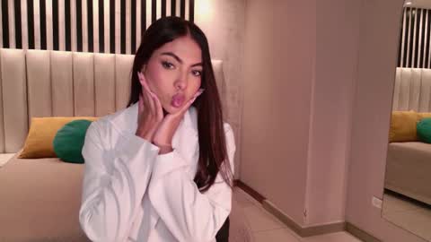 Oriana F online show from 9, 3, 2026