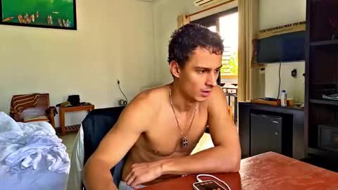 Fansly and Instagram -  online show from 17, 1, 2026