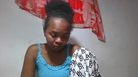 ornellahhh online show from 24, 10, 2025