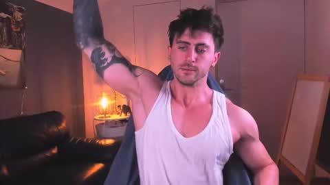 Snapshot of oscar_miller_ chatting on 12, 9, 2025 Oscar online show from 12, 9, 2025