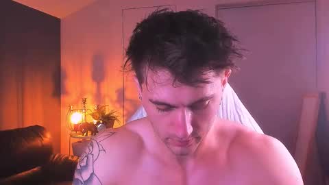 Snapshot of oscar_miller_ chatting on 12, 10, 2025 Oscar online show from 12, 10, 2025