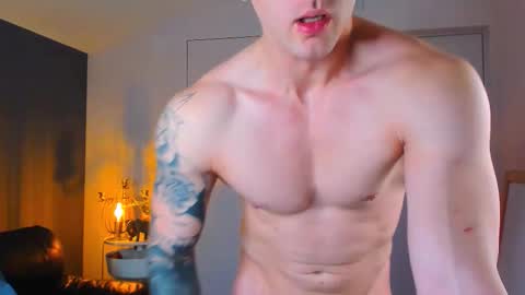 Snapshot of oscar_miller_ chatting on 22, 10, 2025 Oscar online show from 22, 10, 2025