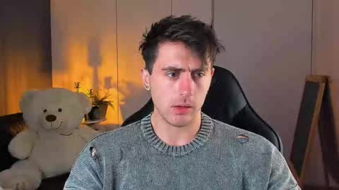 Snapshot of oscar_miller_ chatting on 1, 11, 2025 Oscar online show from 1, 11, 2025