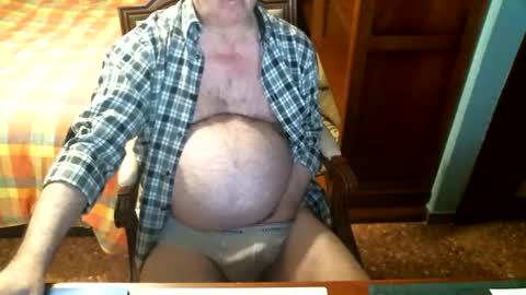 Snapshot of oscarw chatting on 16, 2, 2025 Oscar online show from 16, 2, 2025