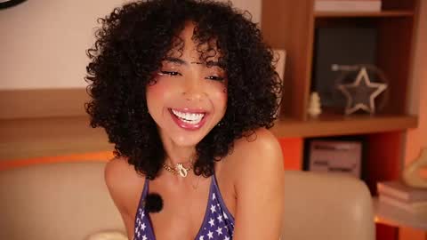 Snapshot of oshun_25 chatting on 29, 5, 2026 Oshun online show from 29, 5, 2026