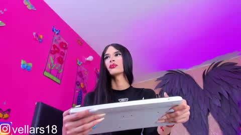 vella online show from 2, 1, 2025