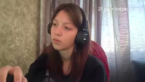 Snapshot of oteliabuysse chatting on 28, 7, 2026 oteliabuysse online show from 28, 7, 2026