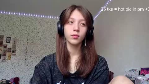 Snapshot of oteliabuysse chatting on 1, 8, 2026 oteliabuysse online show from 1, 8, 2026