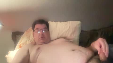 otter916 online show from 27, 2, 2025