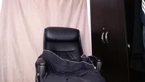 otto_stud online show from 30, 4, 2026