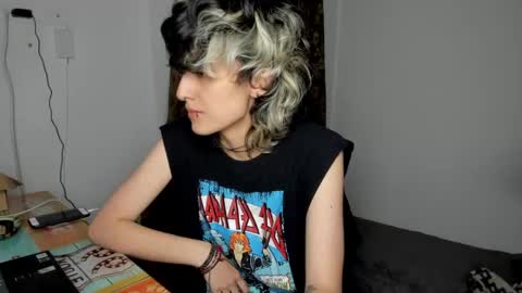 Otto 3 online show from 1, 2, 2025