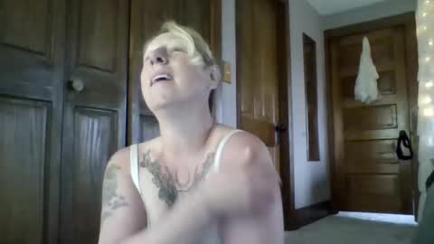 JJ online show from 14, 4, 2026