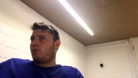 outflayd online show from 17, 4, 2026