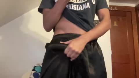 Snapshot of outofhisleague_ chatting on 6, 11, 2025 outofhisleague_ online show from 6, 11, 2025