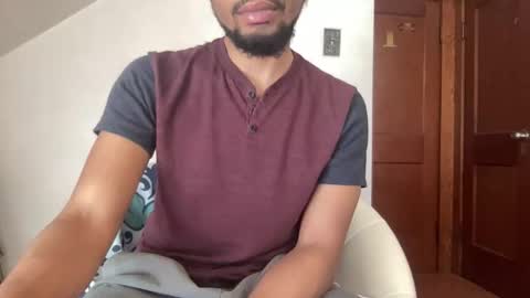 Snapshot of outofhisleague_ chatting on 27, 2, 2026 outofhisleague_ online show from 27, 2, 2026