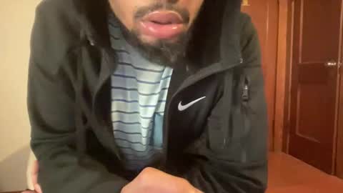 Snapshot of outofhisleague_ chatting on 1, 3, 2026 outofhisleague_ online show from 1, 3, 2026