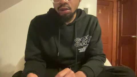outofhisleague_ online show from 18, 4, 2026