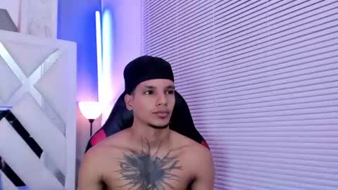 owen blaze online show from 13, 7, 2026