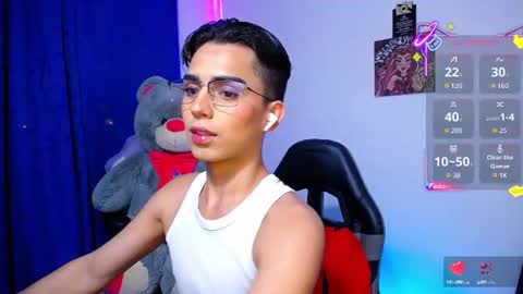 Owen  Independent model  online show from 9, 7, 2026