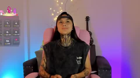 Owen foxx online show from 27, 7, 2026