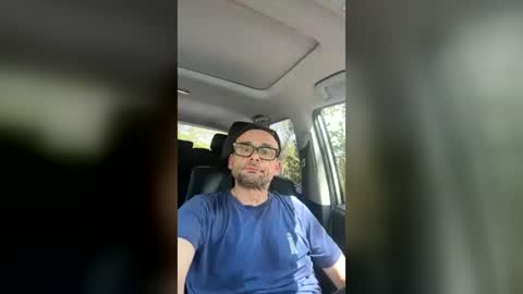 Owned Pig online show from 20, 6, 2026