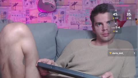 Snapshot of oxmikexo chatting on 13, 12, 2024 Mike online show from 13, 12, 2024