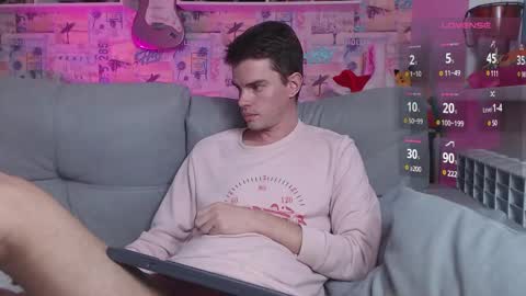 Snapshot of oxmikexo chatting on 26, 12, 2024 Mike online show from 26, 12, 2024