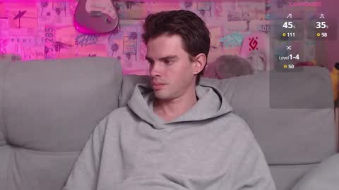 Snapshot of oxmikexo chatting on 10, 2, 2025 Mike online show from 10, 2, 2025