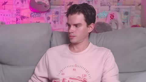 Snapshot of oxmikexo chatting on 12, 2, 2025 Mike online show from 12, 2, 2025