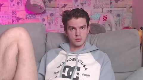 Snapshot of oxmikexo chatting on 23, 2, 2025 Mike online show from 23, 2, 2025