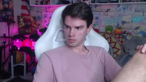 Snapshot of oxmikexo chatting on 3, 3, 2025 Mike online show from 3, 3, 2025