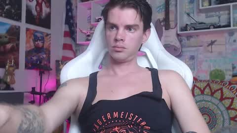 Snapshot of oxmikexo chatting on 9, 3, 2025 Mike online show from 9, 3, 2025