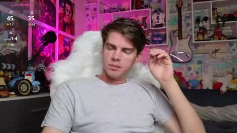 Mike online show from 30, 4, 2026