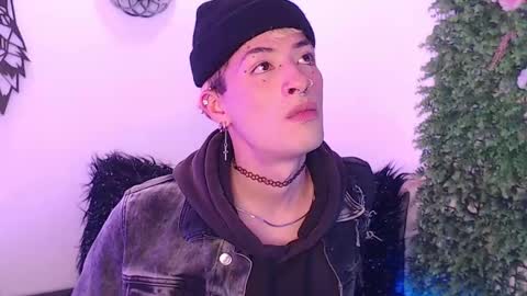 Snapshot of ozorio_dany chatting on 9, 9, 2025 Dany Ozorio online show from 9, 9, 2025