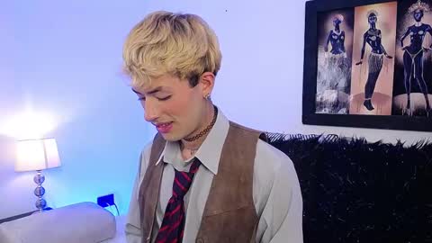 Snapshot of ozorio_dany chatting on 16, 9, 2025 Dany Ozorio online show from 16, 9, 2025