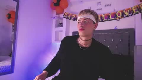 Snapshot of ozorio_dany chatting on 14, 10, 2025 Dany Ozorio online show from 14, 10, 2025