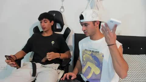 Snapshot of p_jhon chatting on 25, 1, 2025 P online show from 25, 1, 2025