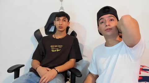 Snapshot of p_jhon chatting on 16, 2, 2025 P online show from 16, 2, 2025