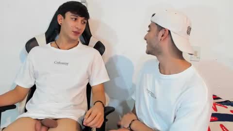 Snapshot of p_jhon chatting on 24, 2, 2025 P online show from 24, 2, 2025