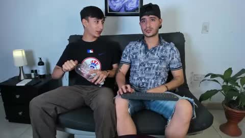 Snapshot of p_jhon chatting on 30, 9, 2025 P online show from 30, 9, 2025