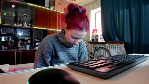 Ella online show from 22, 1, 2025