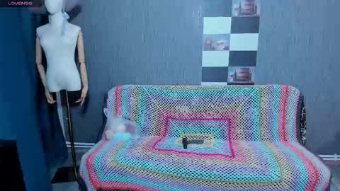 Ella online show from 13, 10, 2025