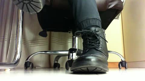 Snapshot of pablomenesssl chatting on 22, 1, 2025 Pablo Meness online show from 22, 1, 2025