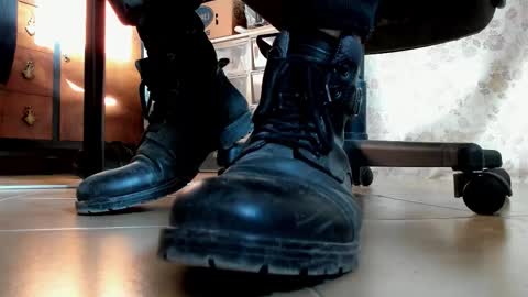 Snapshot of pablomenesssl chatting on 8, 1, 2026 Pablo Meness online show from 8, 1, 2026