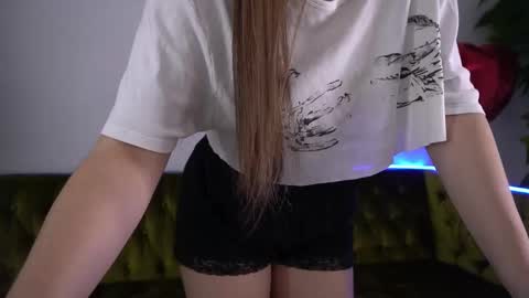 Paige online show from 7, 3, 2025