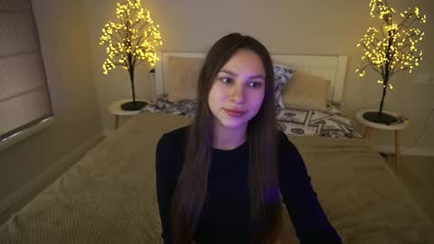 Paige online show from 16, 9, 2025