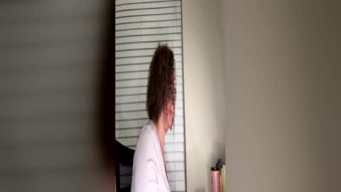 Paislee Haze online show from 23, 4, 2026