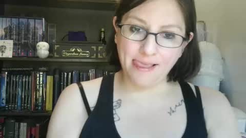 Snapshot of pajamasmilf chatting on 3, 4, 2026 pajamasmilf online show from 3, 4, 2026