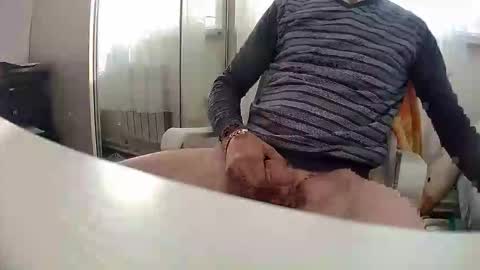 Snapshot of pajero1271 chatting on 13, 10, 2025 pajero1271 online show from 13, 10, 2025